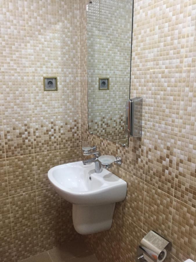 Caspian Pearl Hotel Баку Экстерьер фото